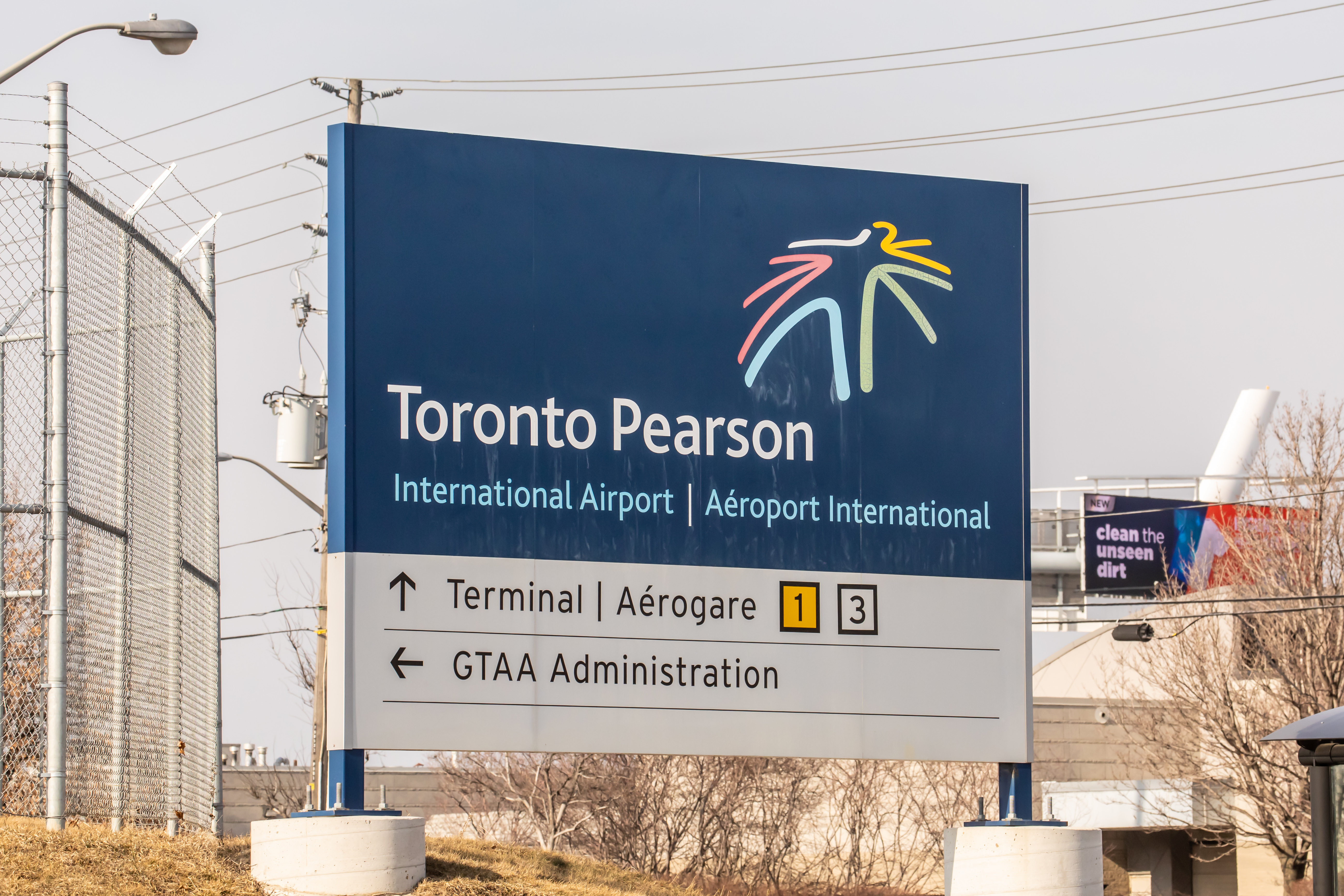 <p>Toronto Pearson</p>