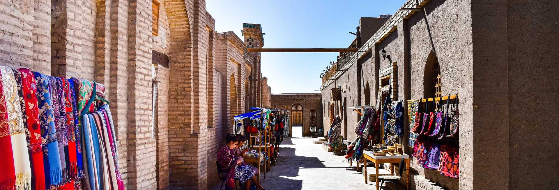 <p><strong data-start="3048" data-end="3085">Los Angeles (LAX) → Bukhara (BHK)</strong></p>