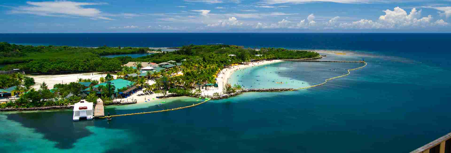 Book Direct Flights to Roatan From USA | Mundo Trip