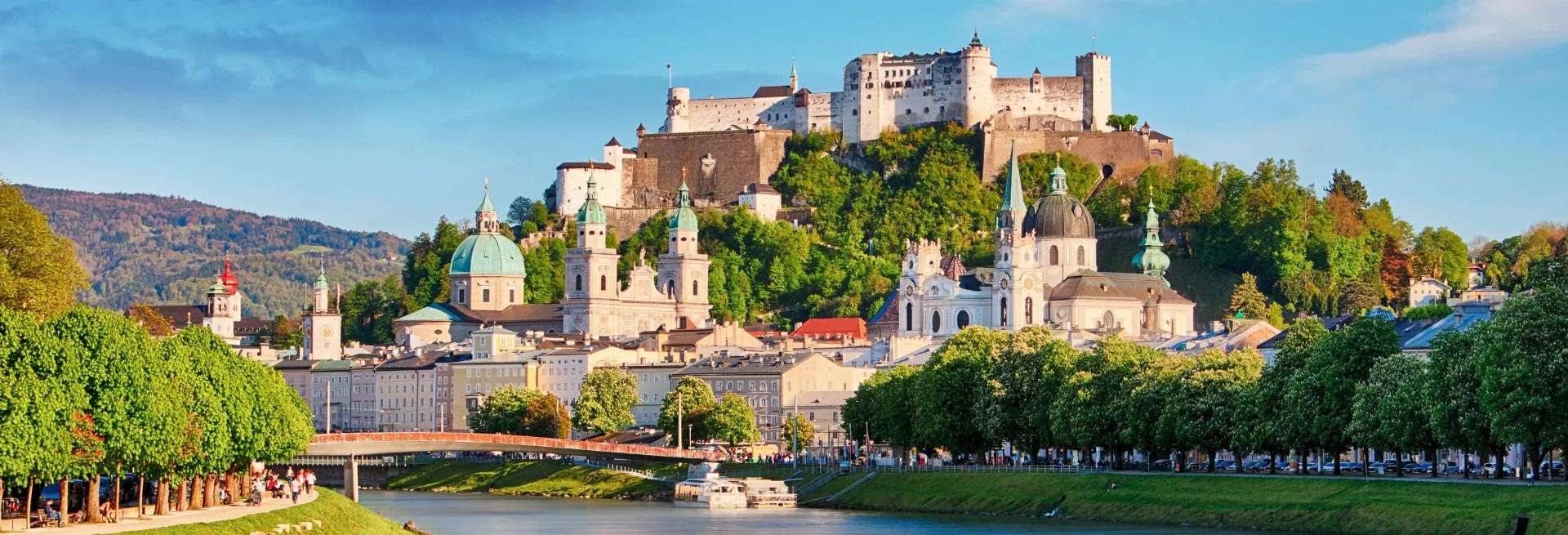 <p>Business Class flights to Salzburg</p>