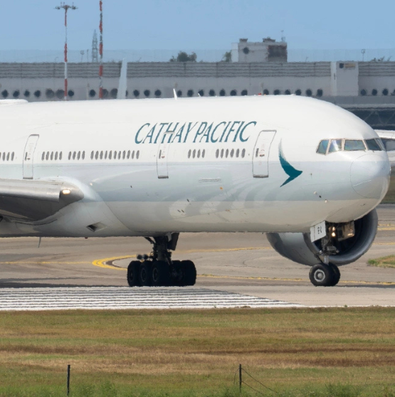 <h2><span style="font-size:11pt; font-variant:normal; white-space:pre-wrap"><span style="font-family:Lexend,sans-serif"><span style="color:#000000"><span style="font-weight:700"><span style="font-style:normal"><span style="text-decoration:none">Cathay Pacific</span></span></span></span></span></span></h2>