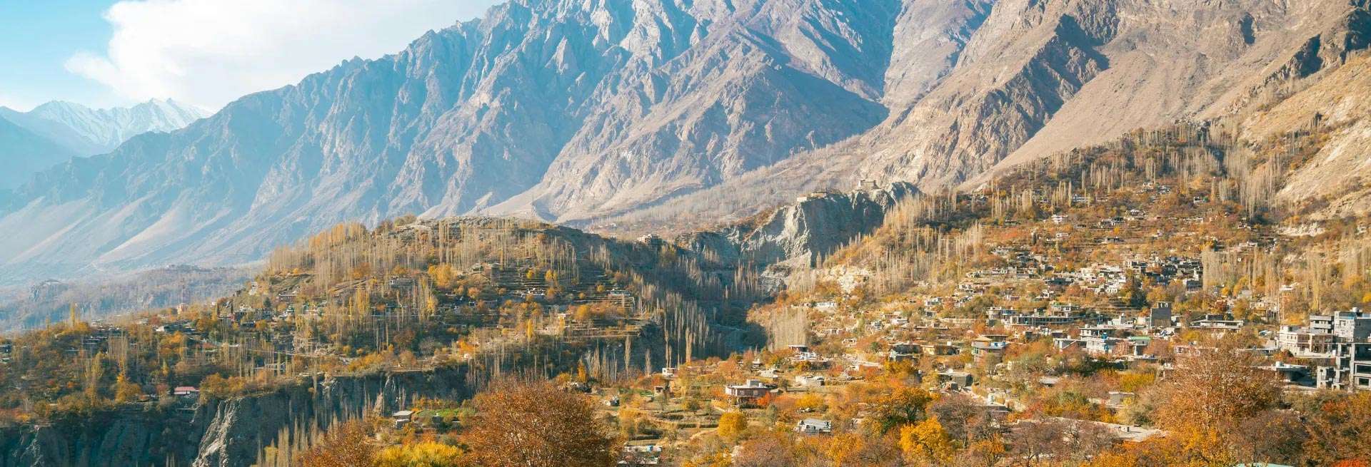 <p>First Class Flights to Pakistan</p>